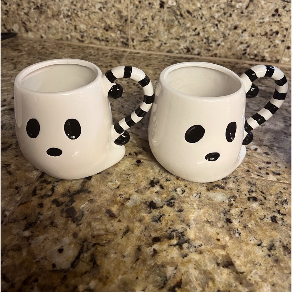 Set of ghost mugs